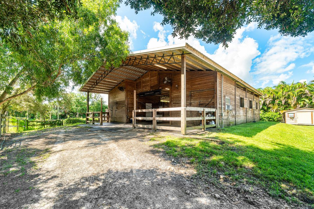 For Rent: $10,000 (1 beds, 1 baths, 1782 Square Feet)