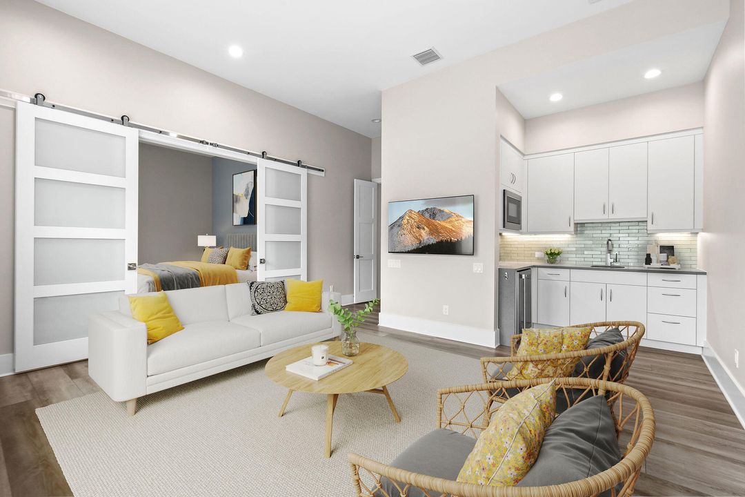 Active With Contract: $4,995,000 (4 beds, 4 baths, 5872 Square Feet)