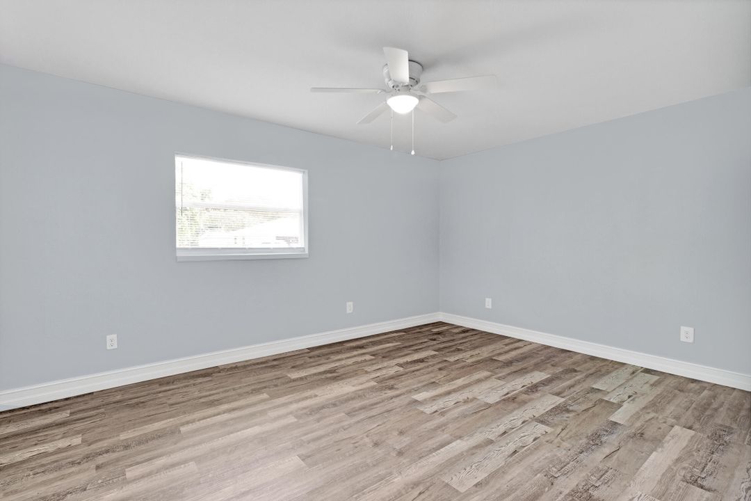 Active With Contract: $364,500 (3 beds, 2 baths, 1404 Square Feet)