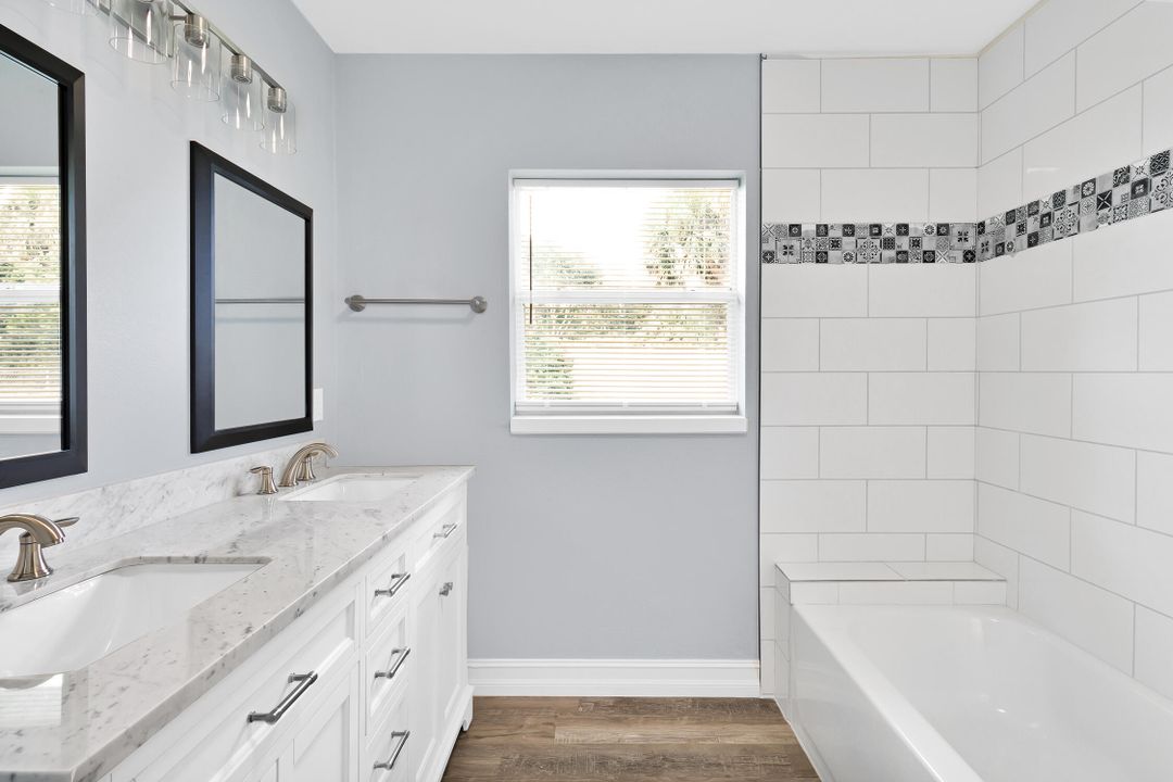 Active With Contract: $364,500 (3 beds, 2 baths, 1404 Square Feet)