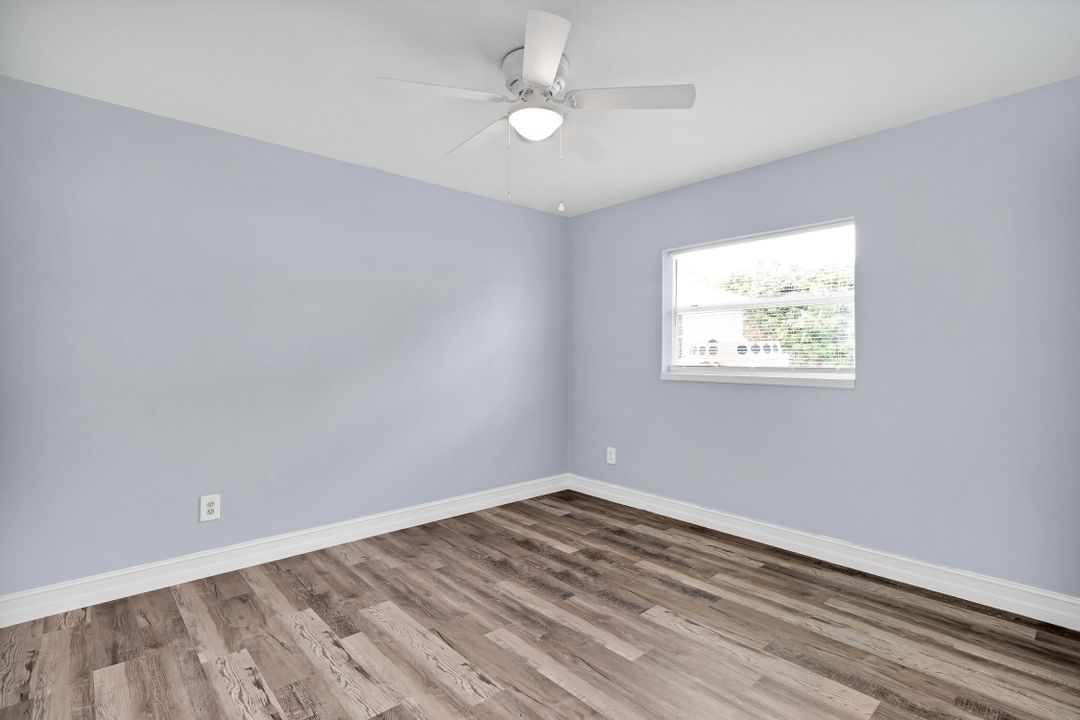 Active With Contract: $364,500 (3 beds, 2 baths, 1404 Square Feet)