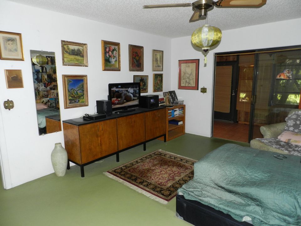 En Venta: $199,000 (2 camas, 2 baños, 1298 Pies cuadrados)