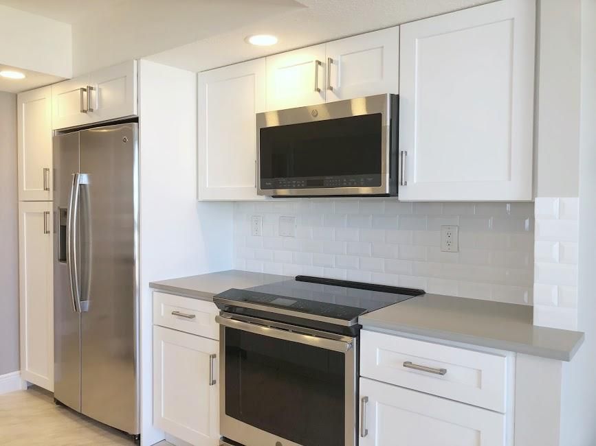 For Sale: $899,000 (2 beds, 2 baths, 1715 Square Feet)