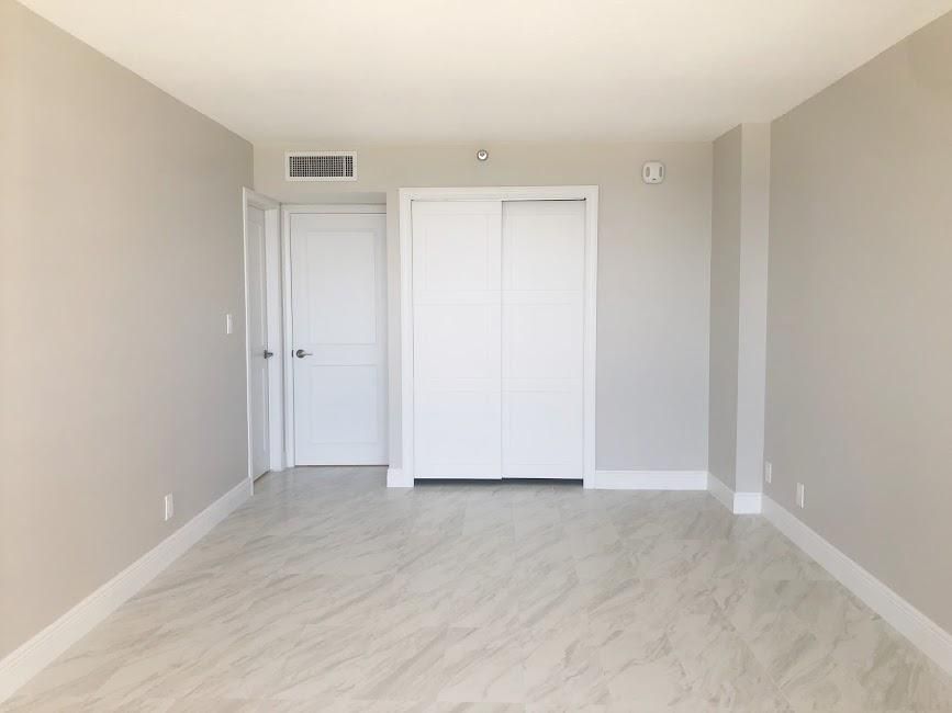 For Sale: $899,000 (2 beds, 2 baths, 1715 Square Feet)