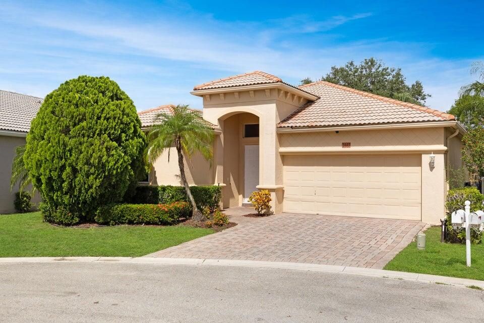 For Rent: $4,000 (3 beds, 2 baths, 2023 Square Feet)