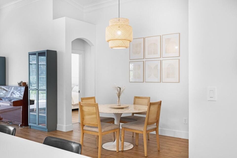 For Rent: $4,000 (3 beds, 2 baths, 2023 Square Feet)