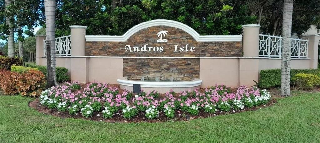 For Rent: $4,000 (3 beds, 2 baths, 2023 Square Feet)