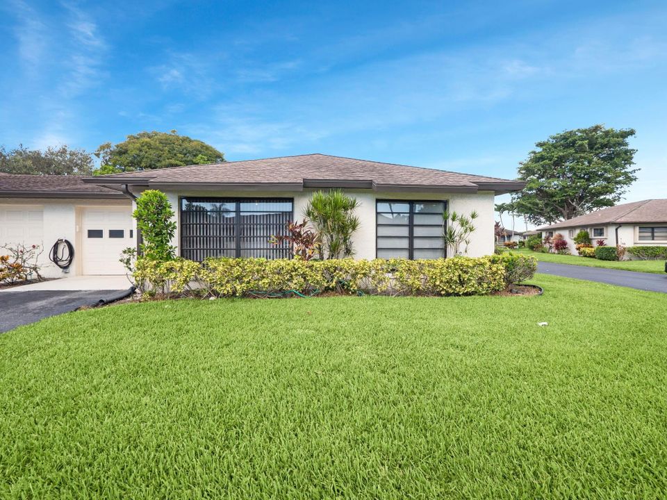 最近租的: $2,500 (2 贝兹, 2 浴室, 1400 平方英尺)