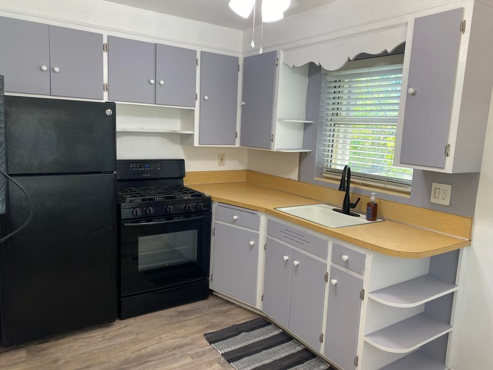 Active With Contract: $699,000 (0 beds, 0 baths, 1456 Square Feet)