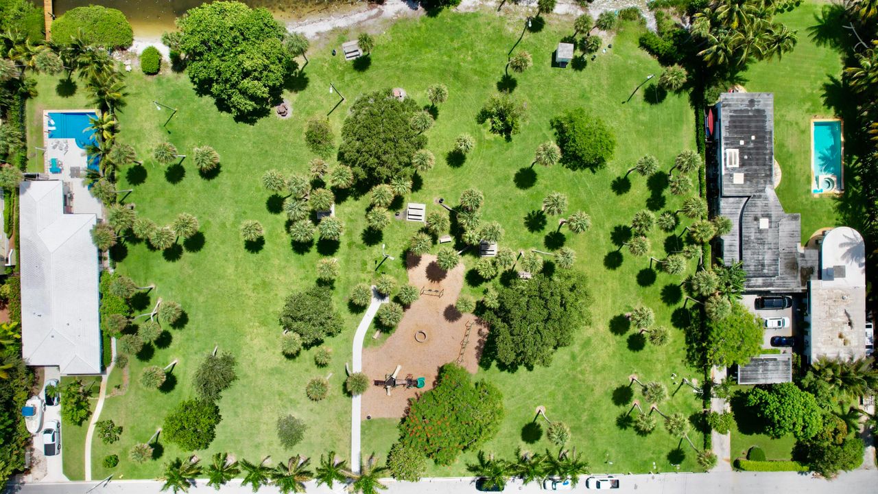 Active With Contract: $699,000 (0 beds, 0 baths, 1456 Square Feet)