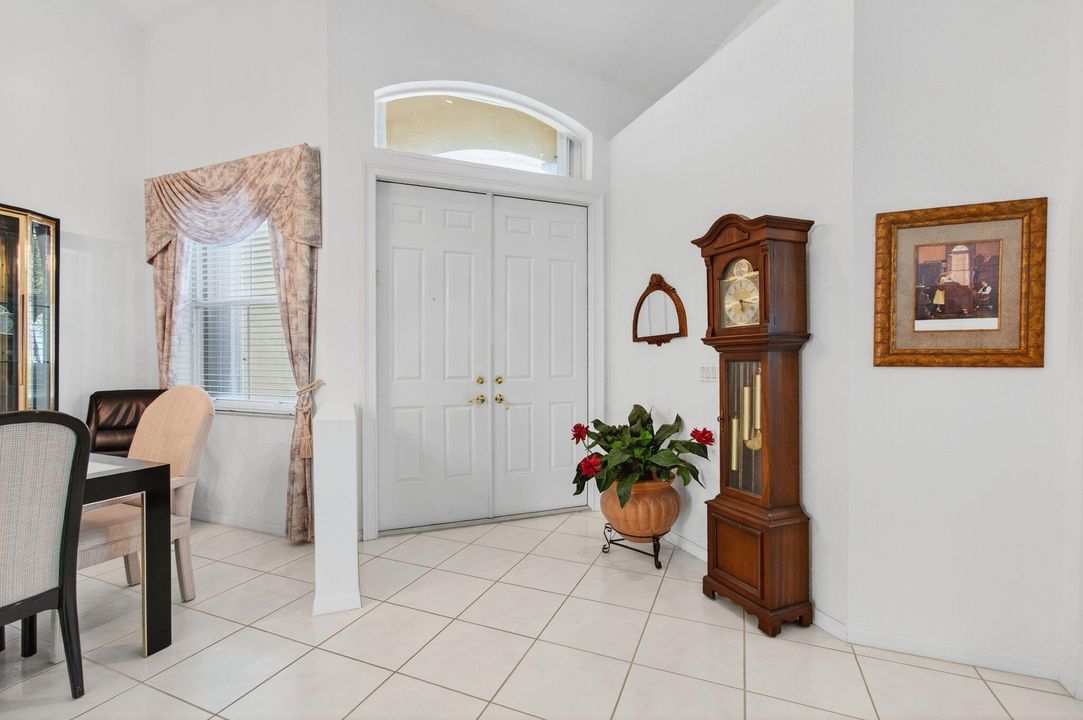 Active With Contract: $699,000 (3 beds, 2 baths, 2277 Square Feet)