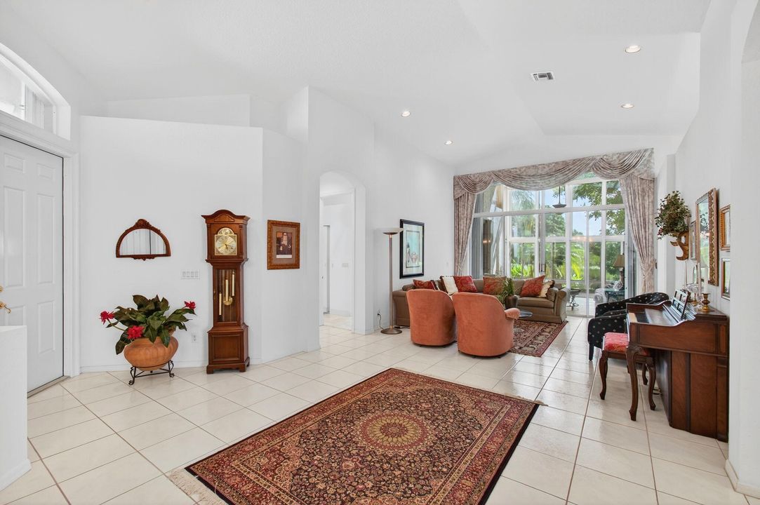 Active With Contract: $699,000 (3 beds, 2 baths, 2277 Square Feet)