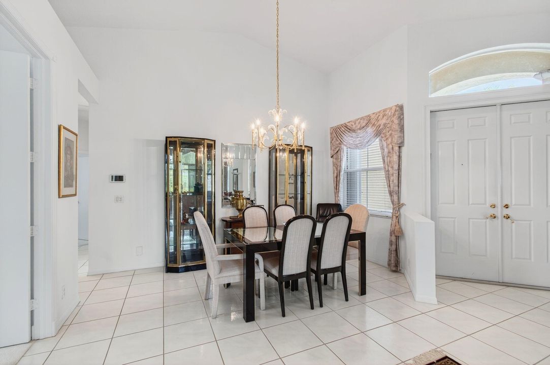 Active With Contract: $699,000 (3 beds, 2 baths, 2277 Square Feet)