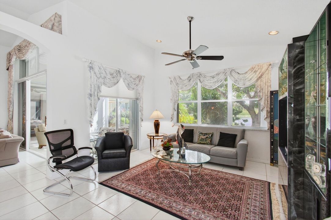 Active With Contract: $699,000 (3 beds, 2 baths, 2277 Square Feet)