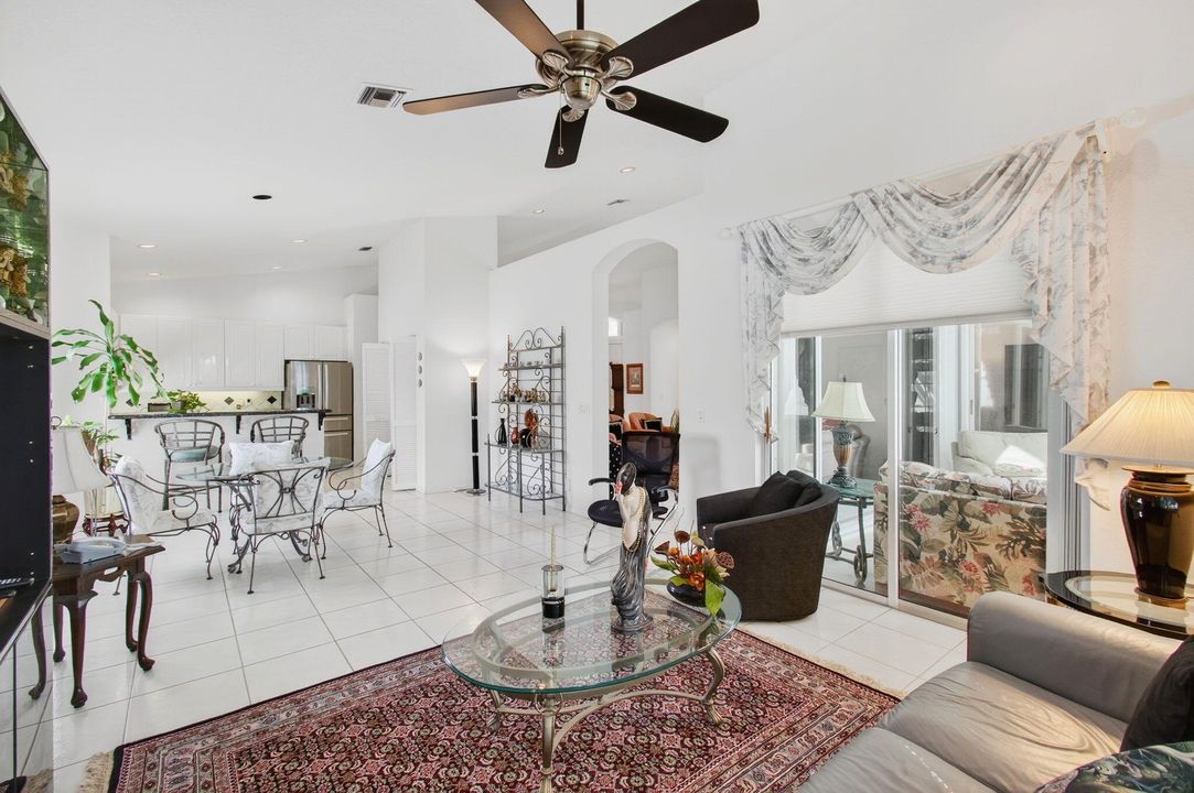Active With Contract: $699,000 (3 beds, 2 baths, 2277 Square Feet)