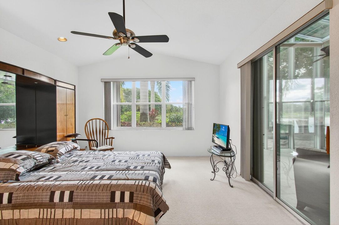 Active With Contract: $699,000 (3 beds, 2 baths, 2277 Square Feet)