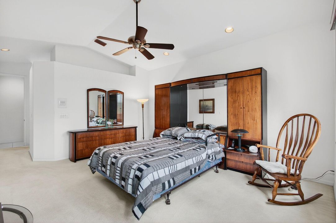 Active With Contract: $699,000 (3 beds, 2 baths, 2277 Square Feet)