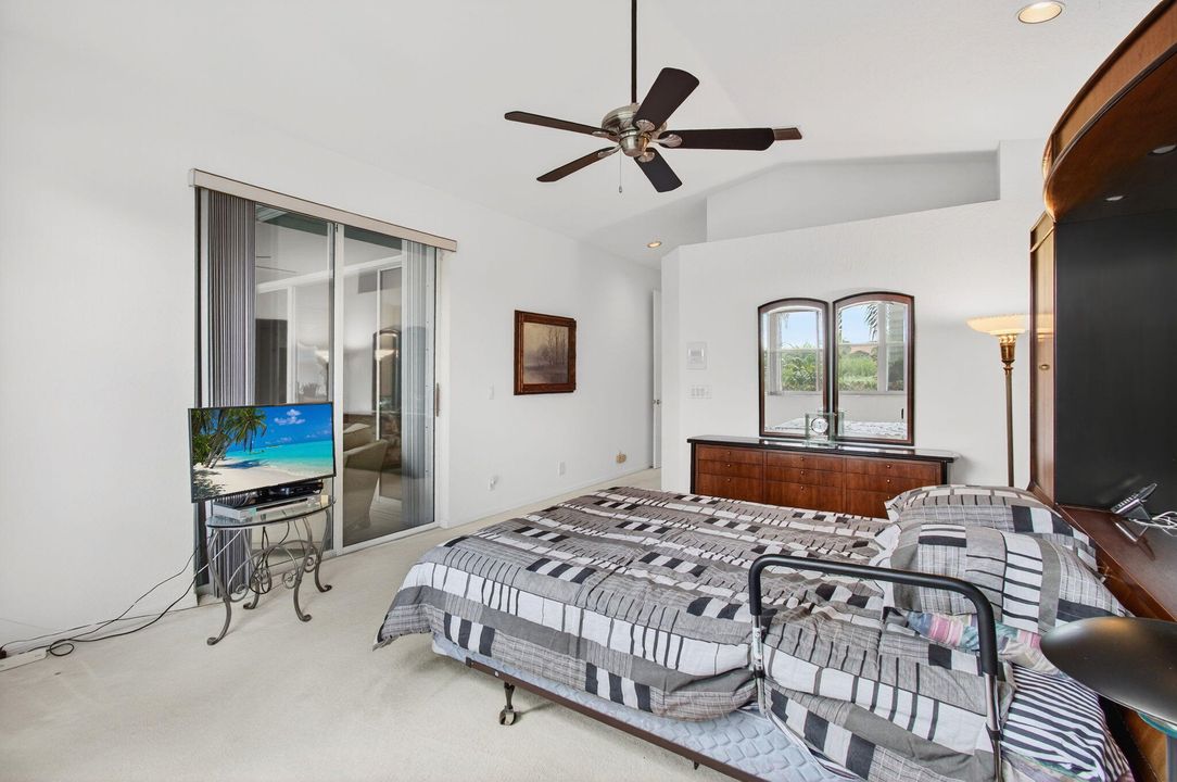 Active With Contract: $699,000 (3 beds, 2 baths, 2277 Square Feet)