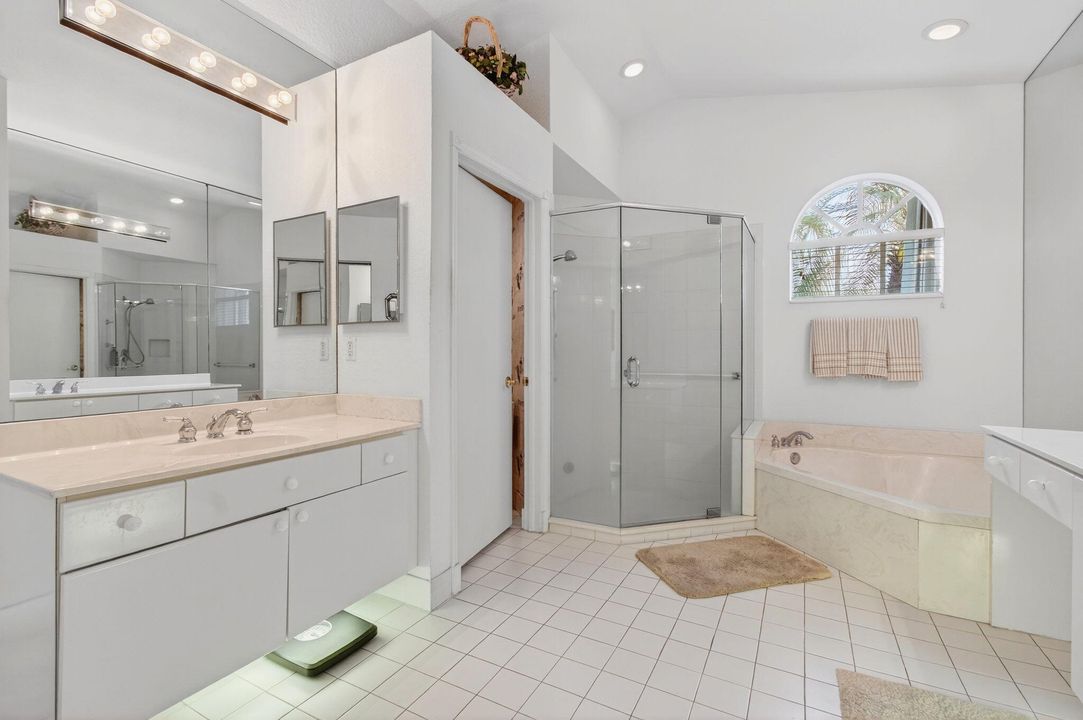 Active With Contract: $699,000 (3 beds, 2 baths, 2277 Square Feet)