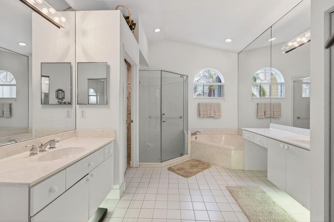 Active With Contract: $699,000 (3 beds, 2 baths, 2277 Square Feet)