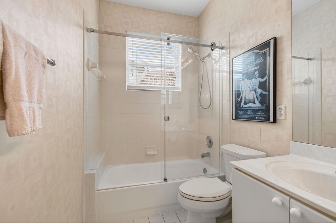 Active With Contract: $699,000 (3 beds, 2 baths, 2277 Square Feet)