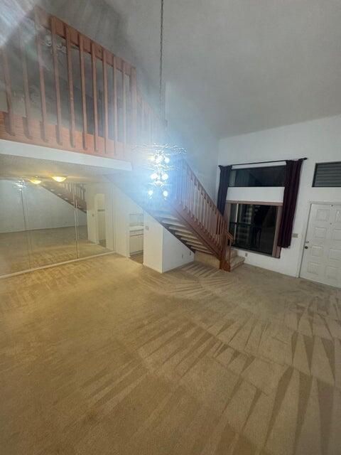 Active With Contract: $129,000 (1 beds, 2 baths, 1216 Square Feet)