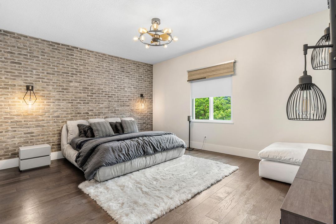 Active With Contract: $1,095,000 (2 beds, 2 baths, 1675 Square Feet)