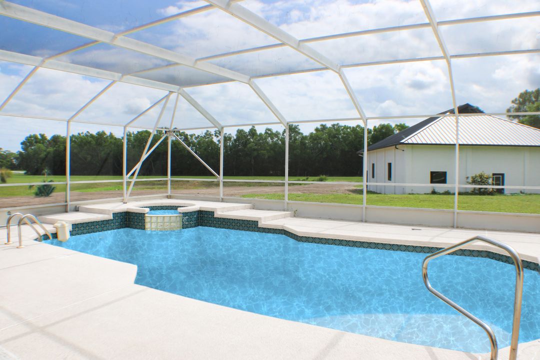 待售: $2,500,000 (4 贝兹, 3 浴室, 2982 平方英尺)