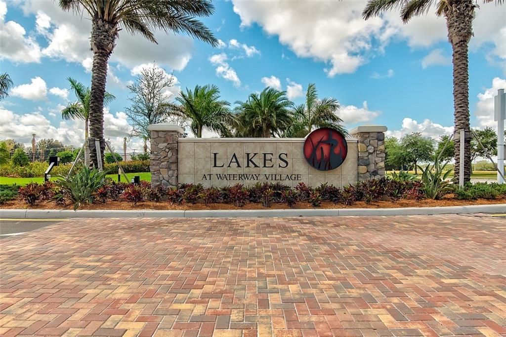 Active With Contract: $529,900 (2 beds, 2 baths, 1885 Square Feet)