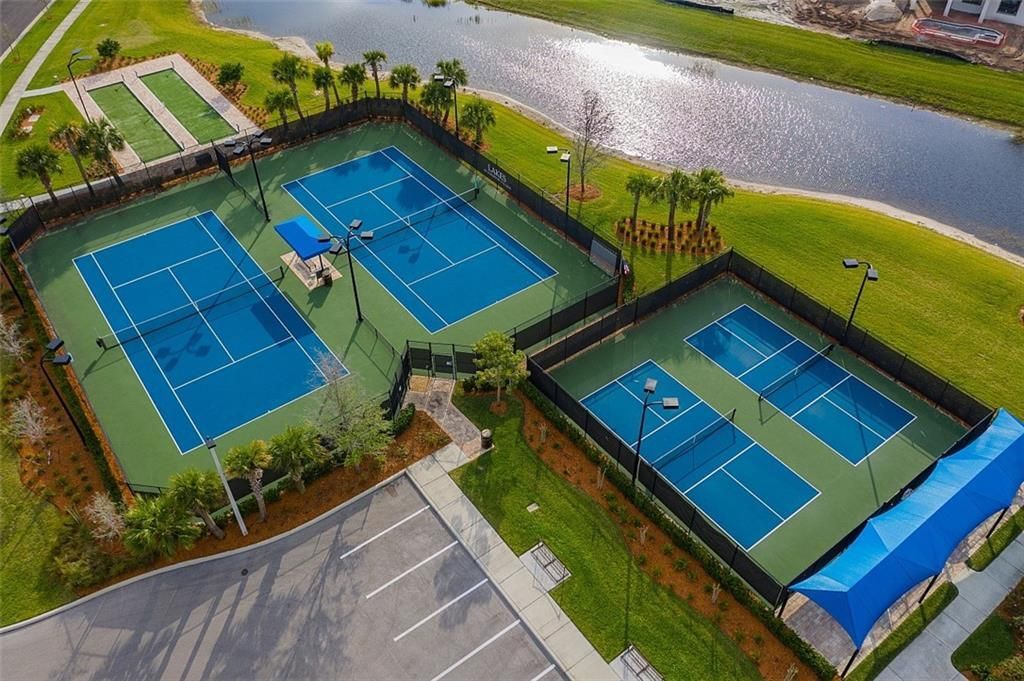 Active With Contract: $529,900 (2 beds, 2 baths, 1885 Square Feet)