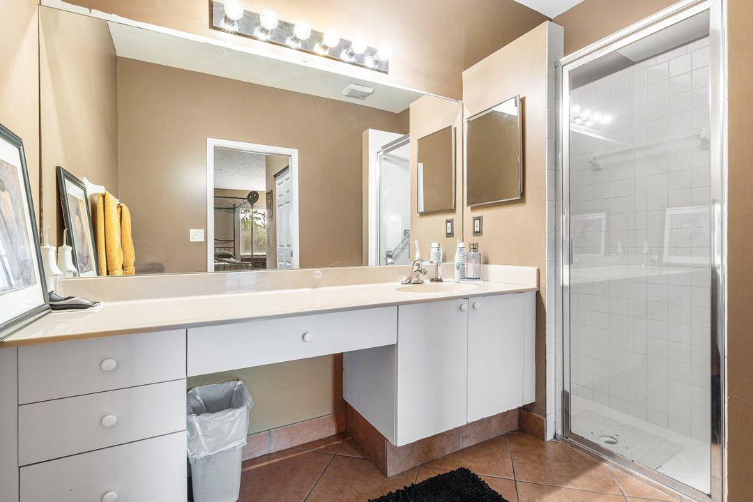 合同活跃: $425,000 (3 贝兹, 2 浴室, 1480 平方英尺)