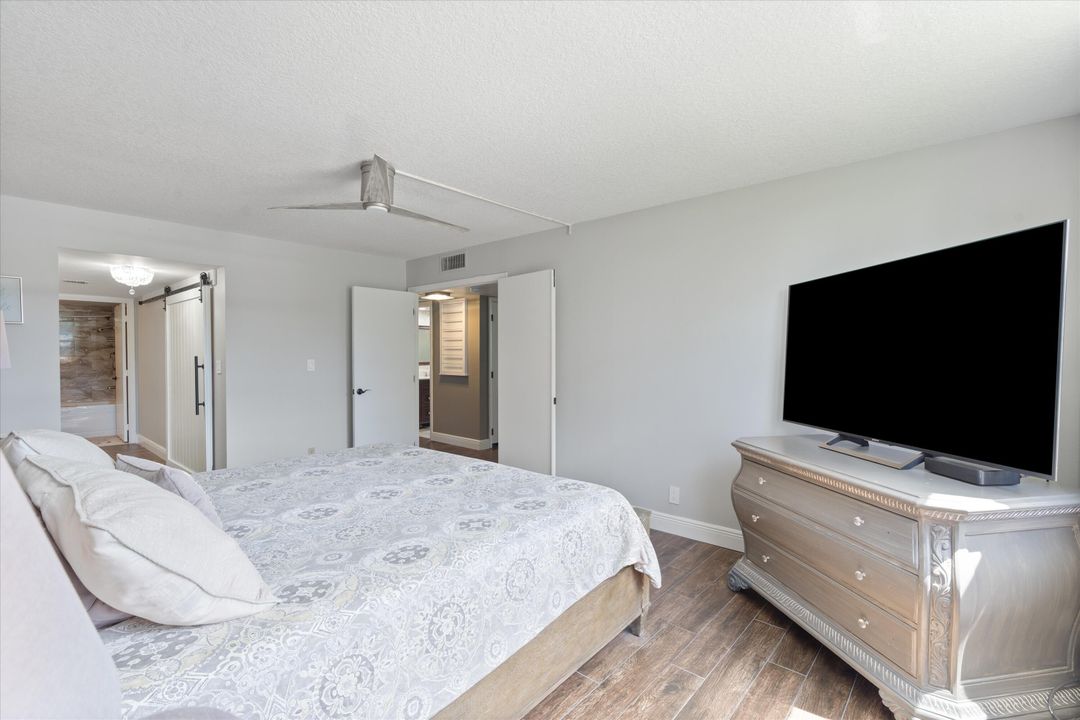 Под контрактом: $8,500 (3 спален, 2 ванн, 1448 Квадратных фут)