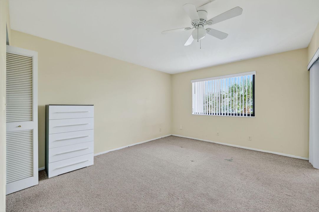 На продажу: $239,000 (1 спален, 1 ванн, 788 Квадратных фут)