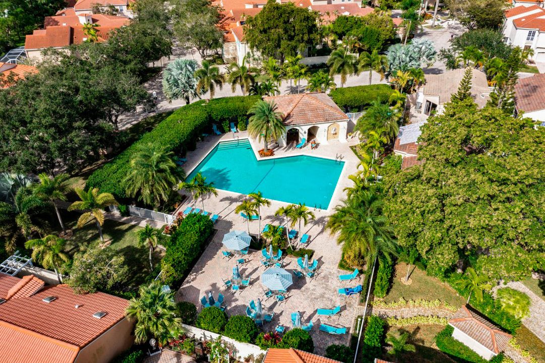 Active With Contract: $6,000 (3 beds, 2 baths, 2093 Square Feet)