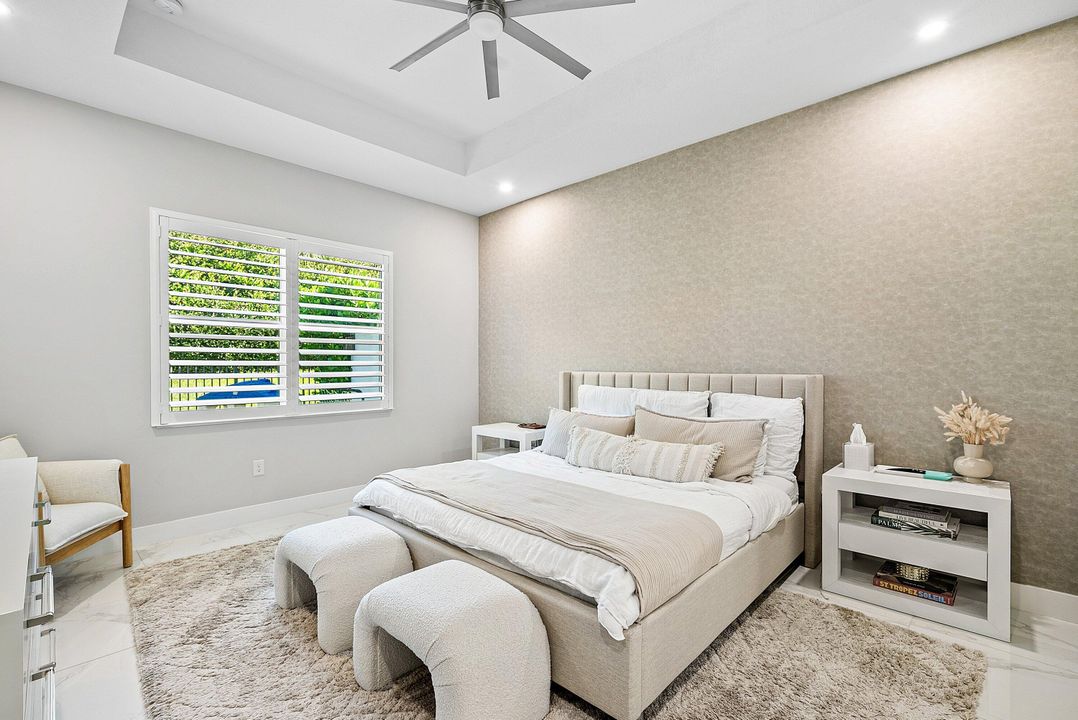 Active With Contract: $999,000 (3 beds, 3 baths, 2157 Square Feet)