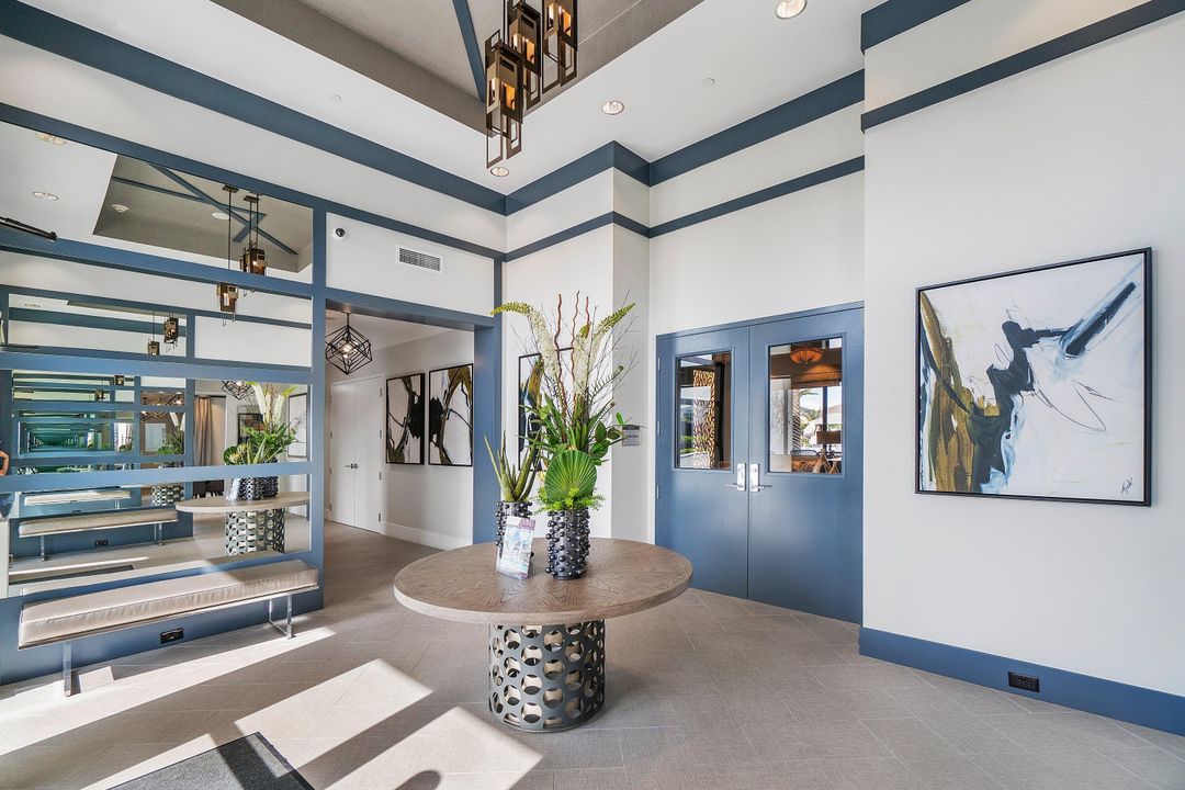 Active With Contract: $999,000 (3 beds, 3 baths, 2157 Square Feet)