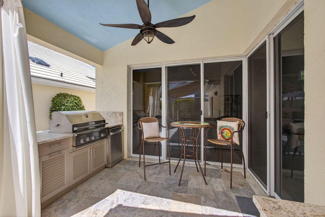 Active With Contract: $650,000 (3 beds, 2 baths, 1467 Square Feet)