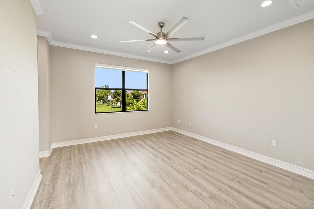 For Rent: $5,100 (4 beds, 3 baths, 2305 Square Feet)