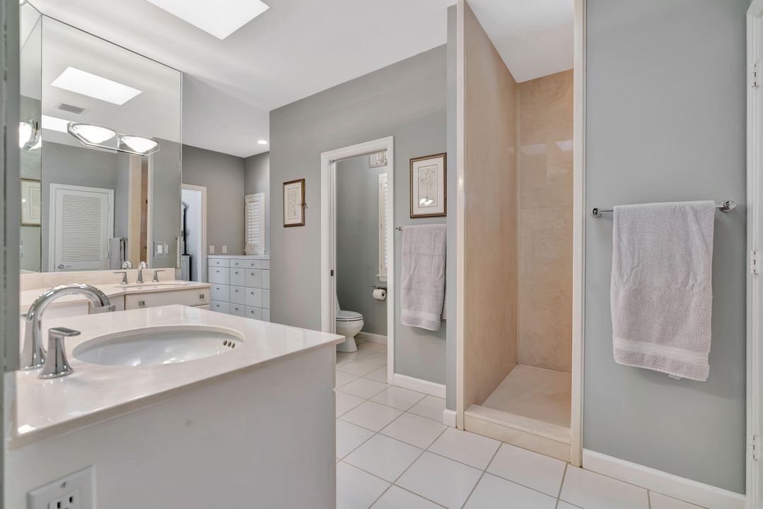 待售: $1,395,000 (4 贝兹, 3 浴室, 3360 平方英尺)