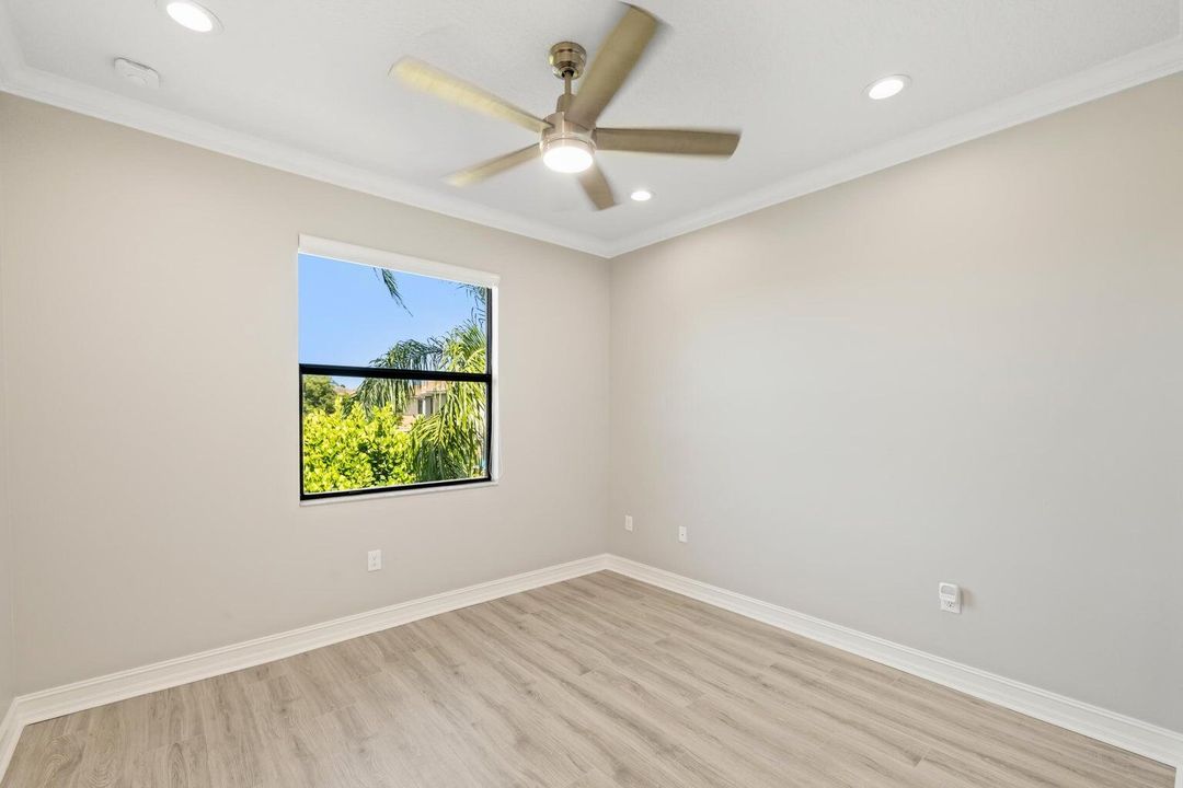 For Rent: $5,100 (4 beds, 3 baths, 2305 Square Feet)