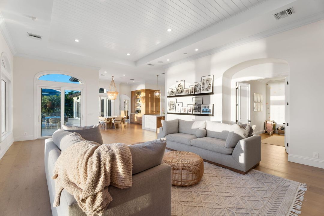 En Venta: $5,349,000 (4 camas, 6 baños, 4273 Pies cuadrados)