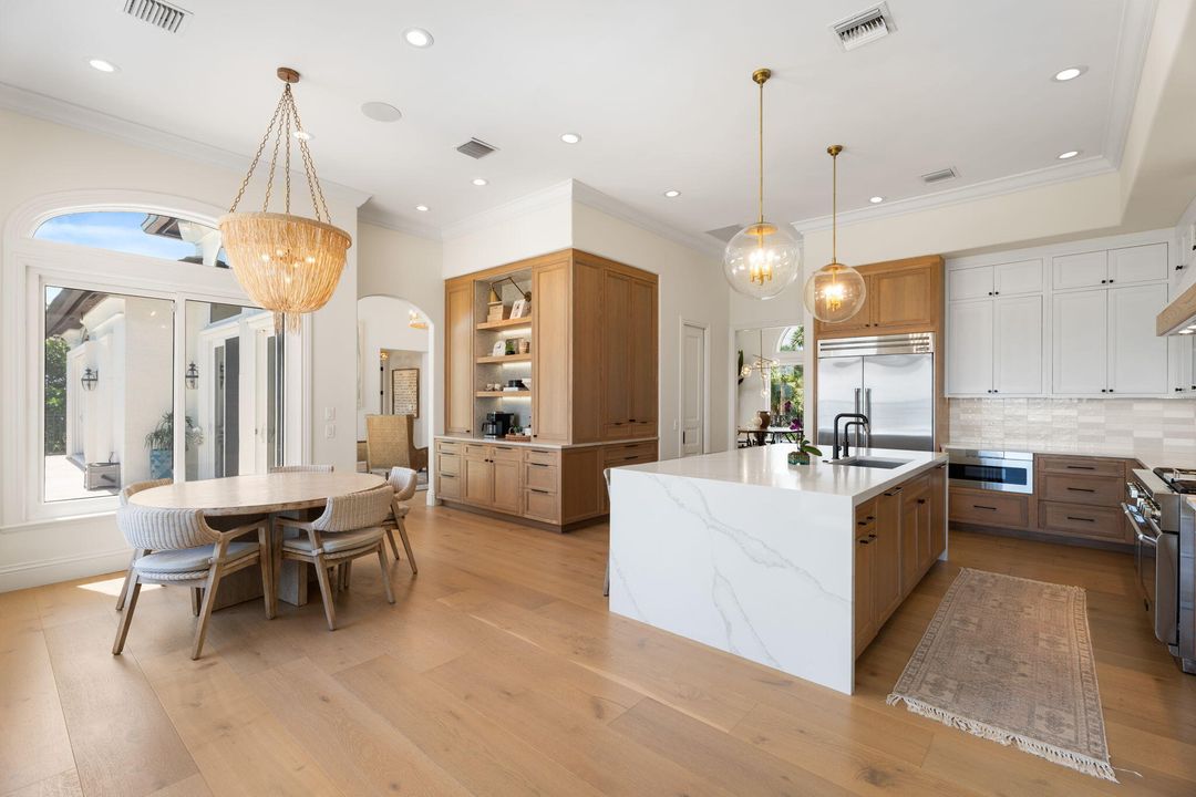 En Venta: $5,349,000 (4 camas, 6 baños, 4273 Pies cuadrados)