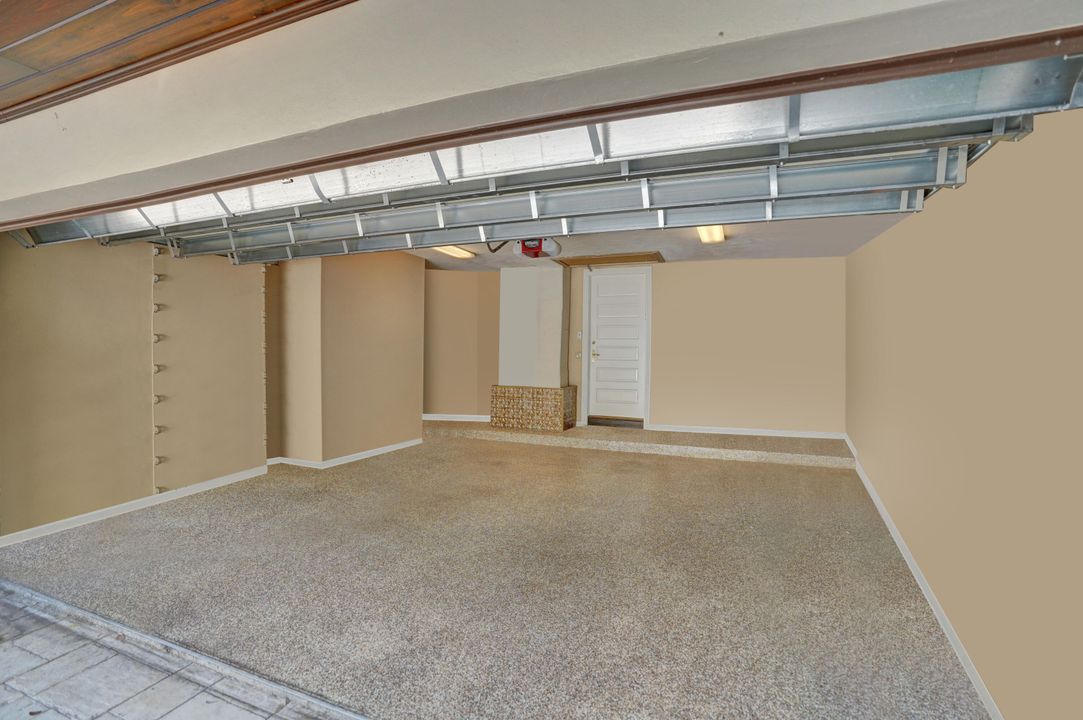 Active With Contract: $3,999,000 (4 beds, 4 baths, 4850 Square Feet)