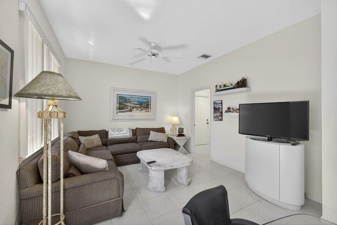 For Sale: $285,000 (3 beds, 2 baths, 1995 Square Feet)