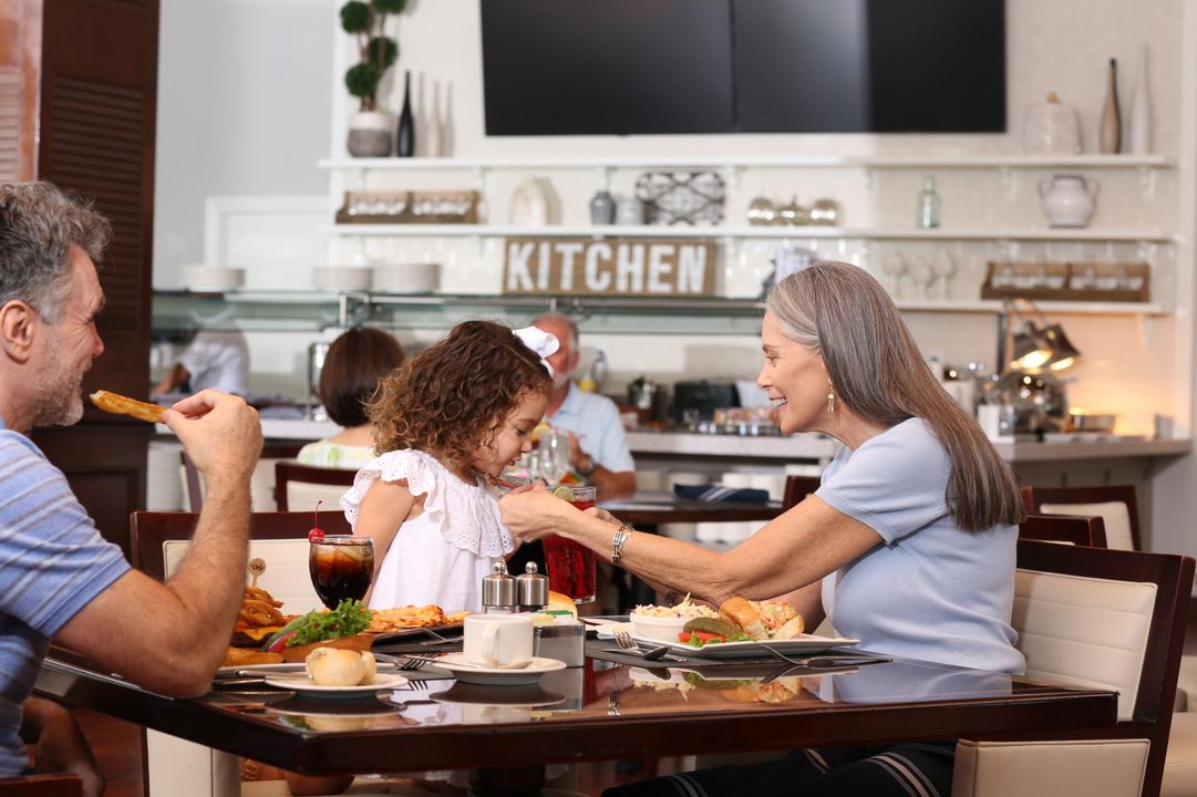 For Sale: $285,000 (3 beds, 2 baths, 1995 Square Feet)