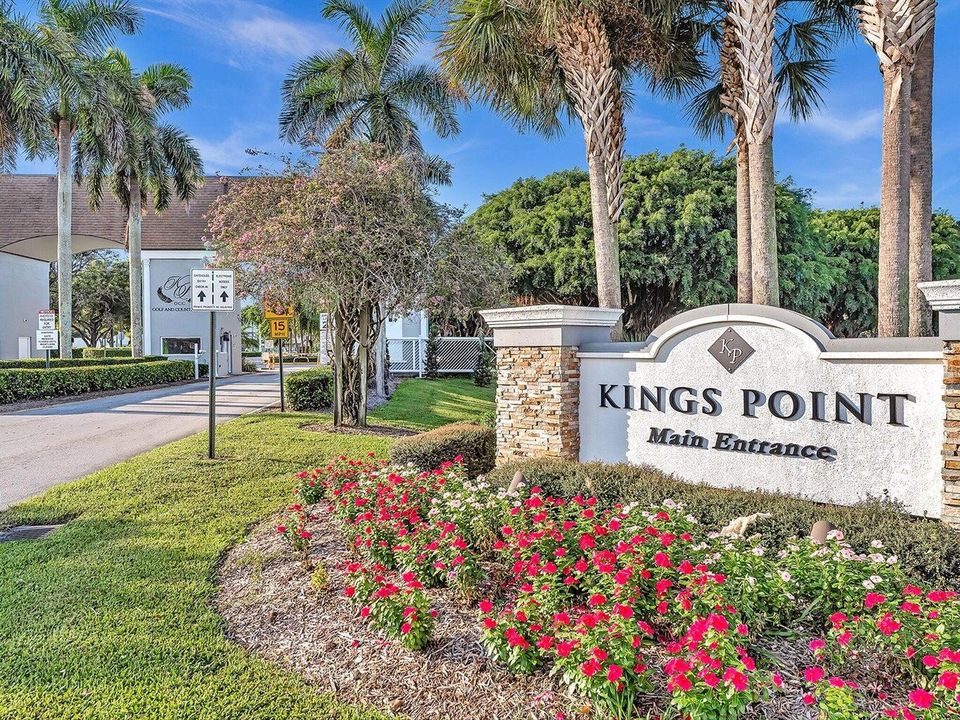 For Sale: $80,000 (2 beds, 2 baths, 902 Square Feet)