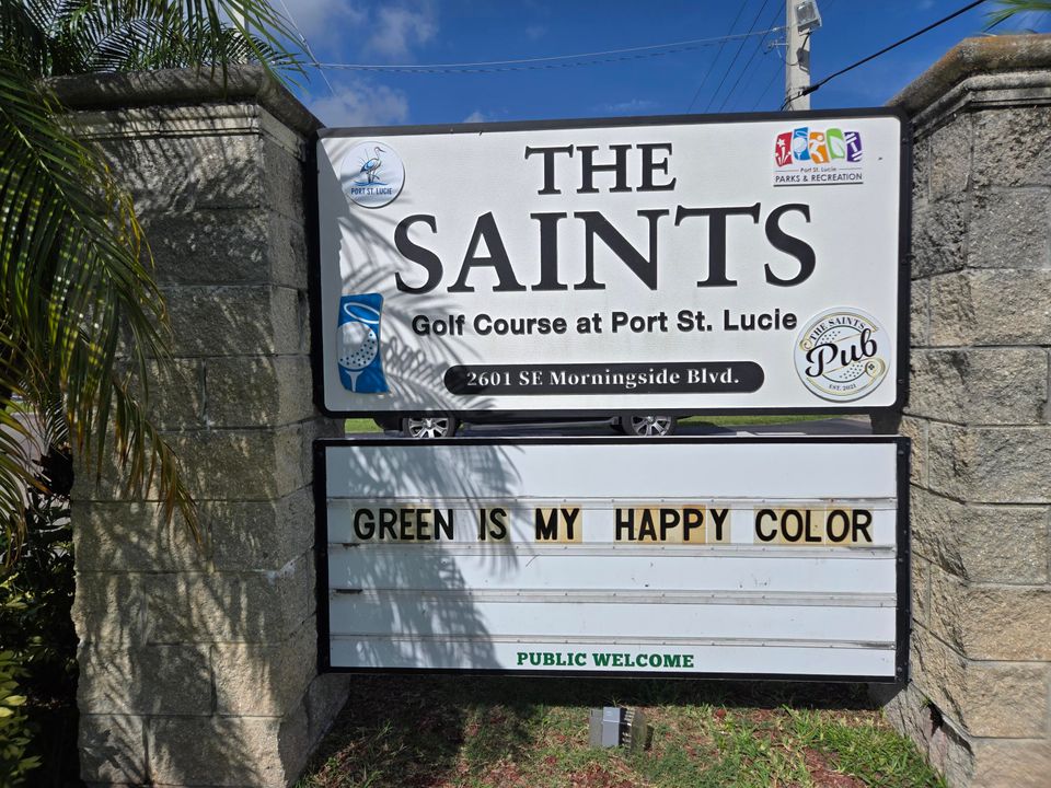 For Sale: $225,000 (2 beds, 2 baths, 1018 Square Feet)