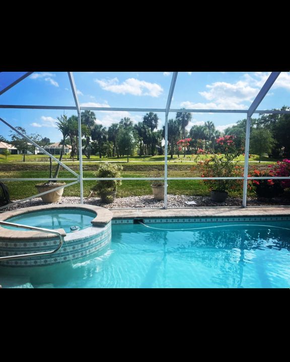 合同活跃: $6,000 (3 贝兹, 2 浴室, 2317 平方英尺)