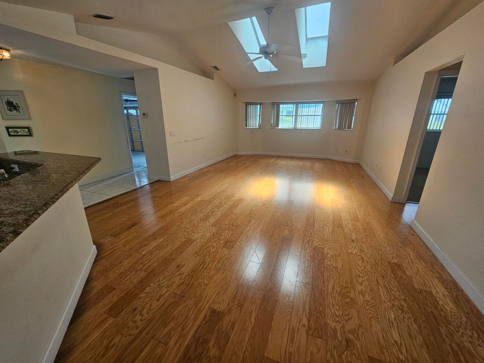 Active With Contract: $300,000 (3 beds, 2 baths, 2408 Square Feet)