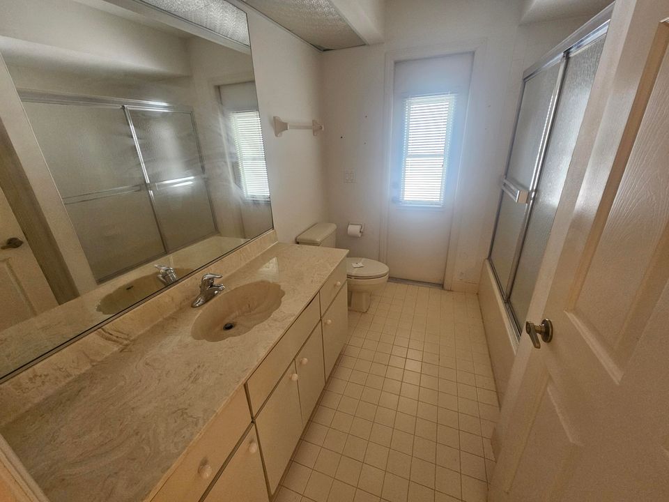 Active With Contract: $300,000 (3 beds, 2 baths, 2408 Square Feet)